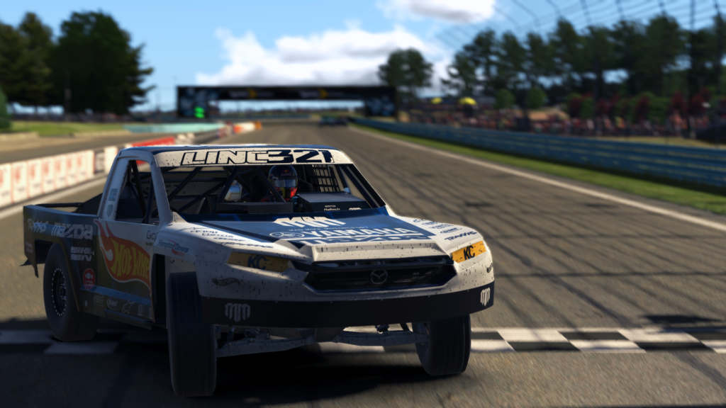 How Monday Night Racing brings motorsports and sim racing closer