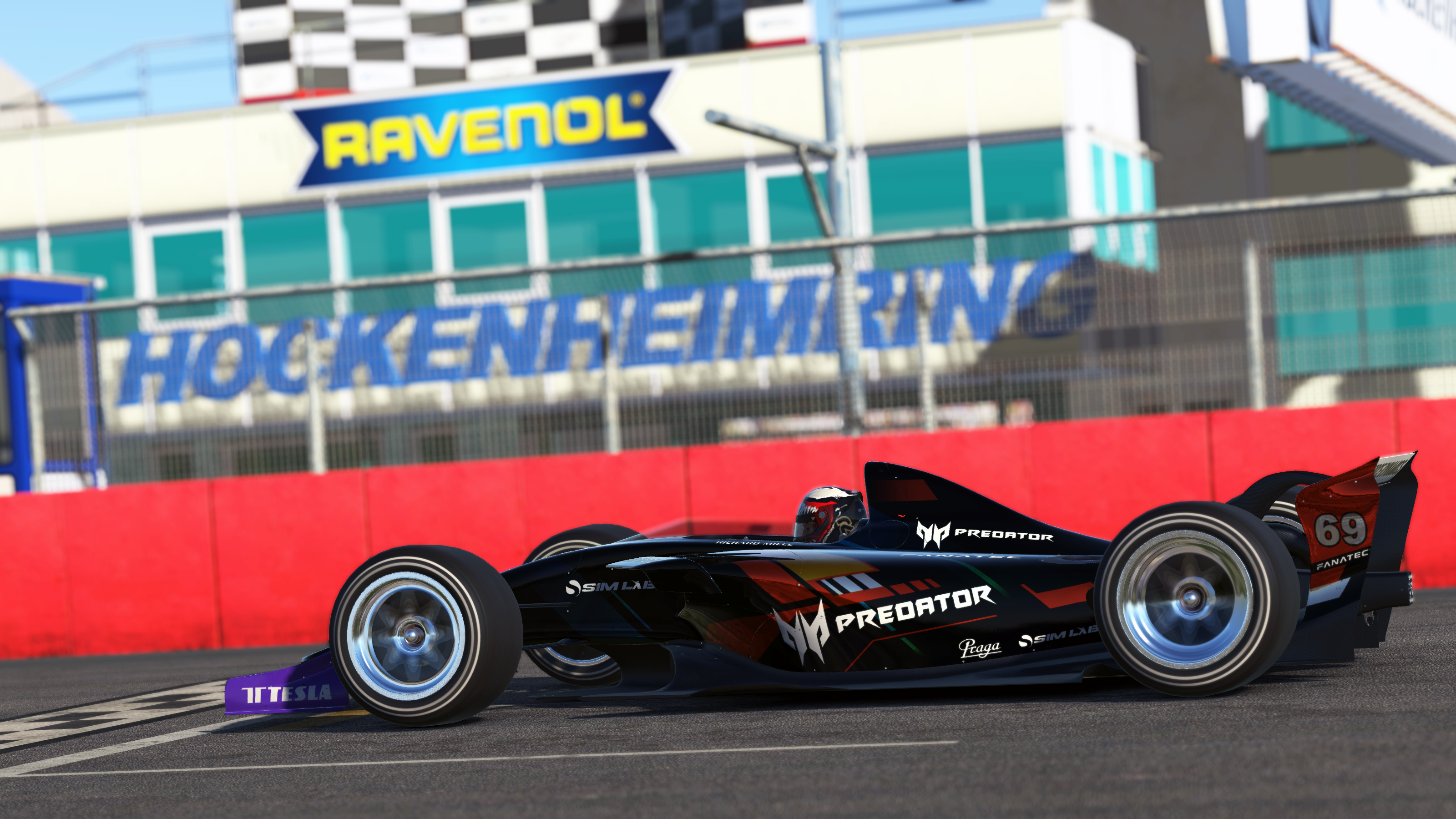 iRacing Dallara GP: Three-in-a-row for Maarten van Loozenoord