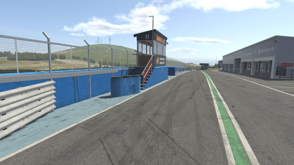 iRacing 2022 Season 1 to feature Knockhill Racing Circuit, updated Watkins Glen Int'l
