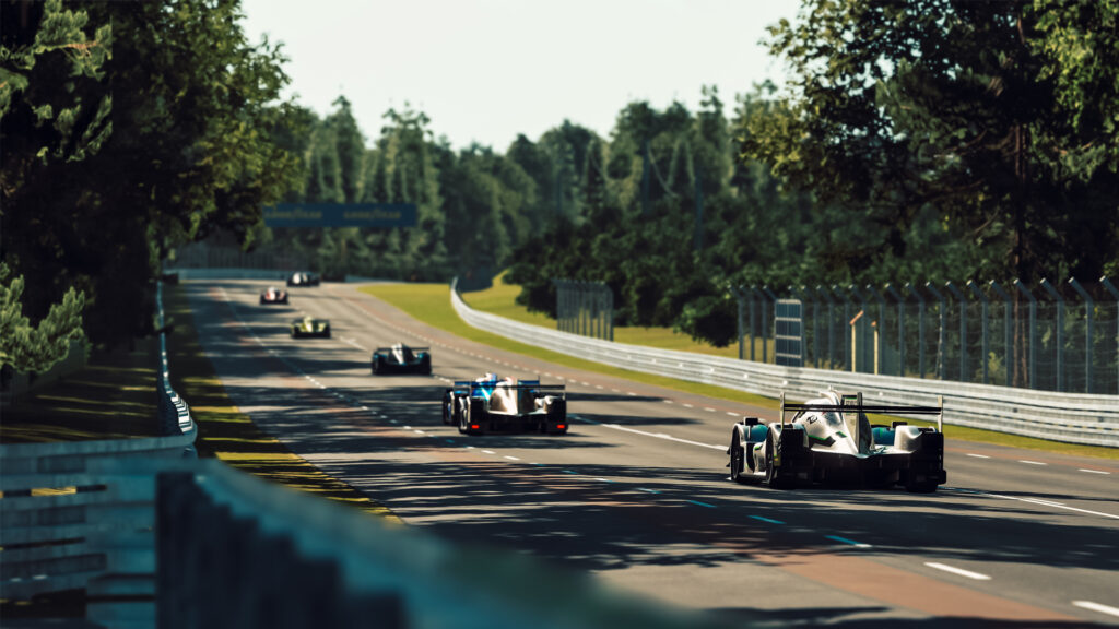 24 Hours of Le Mans Virtual LMP Courbe du Golf