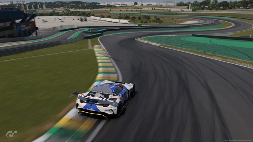 Gran Turismo 7 Sport Mode Race ب