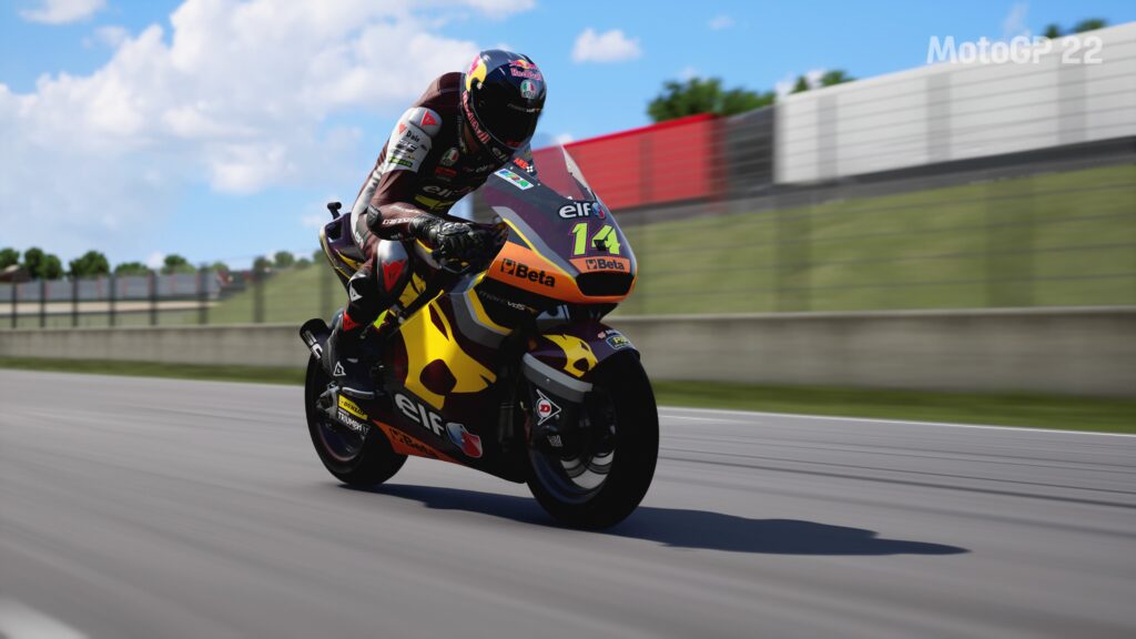 MotoGP 22 rider weight posture